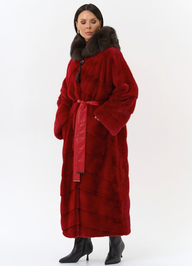 Красная норковая шуба с капюшоном из меха куницы модель № 31964 универмаг малина