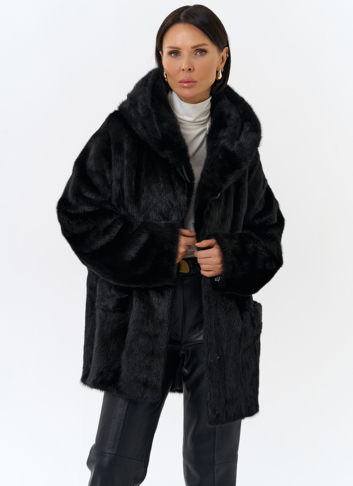 Шуба из меха норки с капюшоном