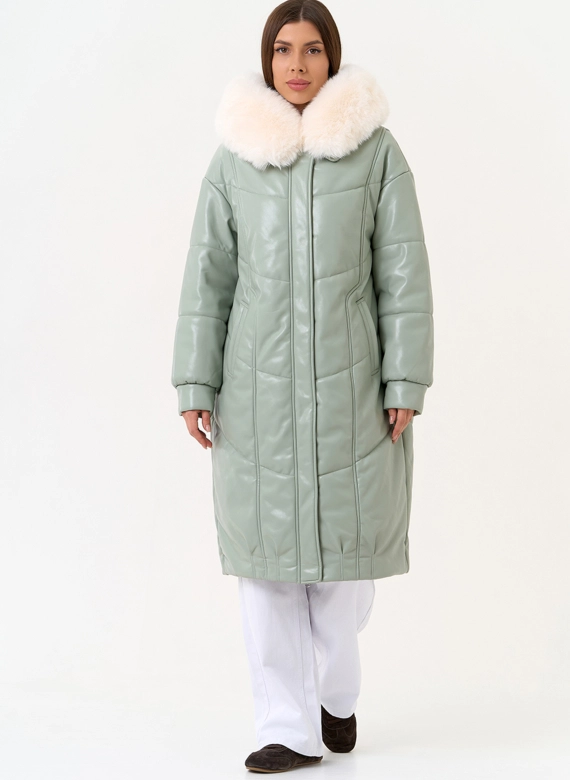 Женский пуховик из эко кожи с отделкой из эко меха фото