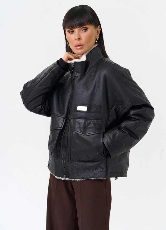 Женский пуховик из натуральной кожи с отделкой из овчины модель № 28577 универмаг малина