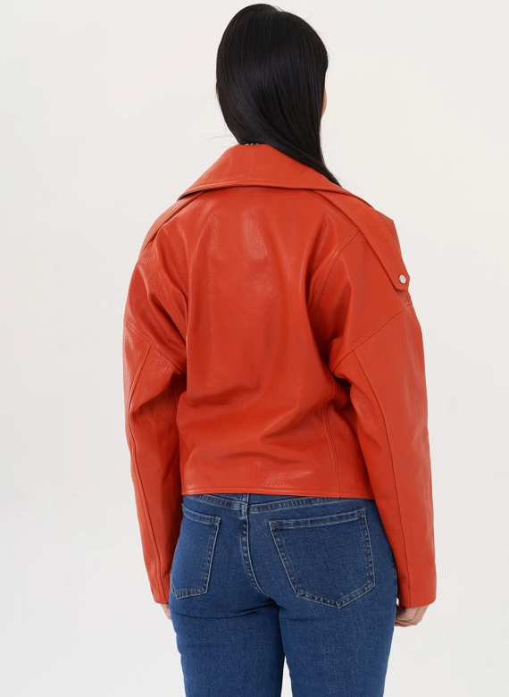 Кожаная куртка "косуха" оранжевого цвета
