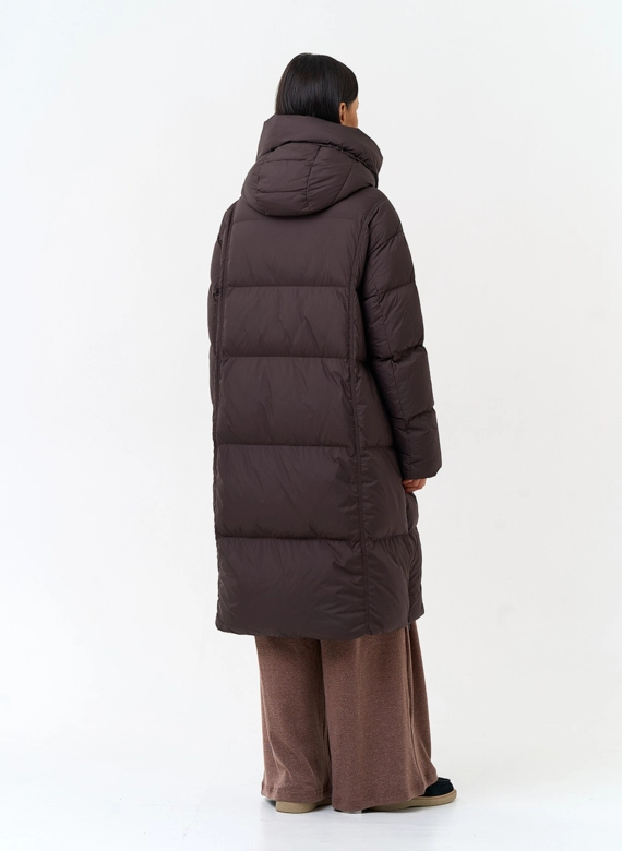 Женский пуховик с капюшоном фото