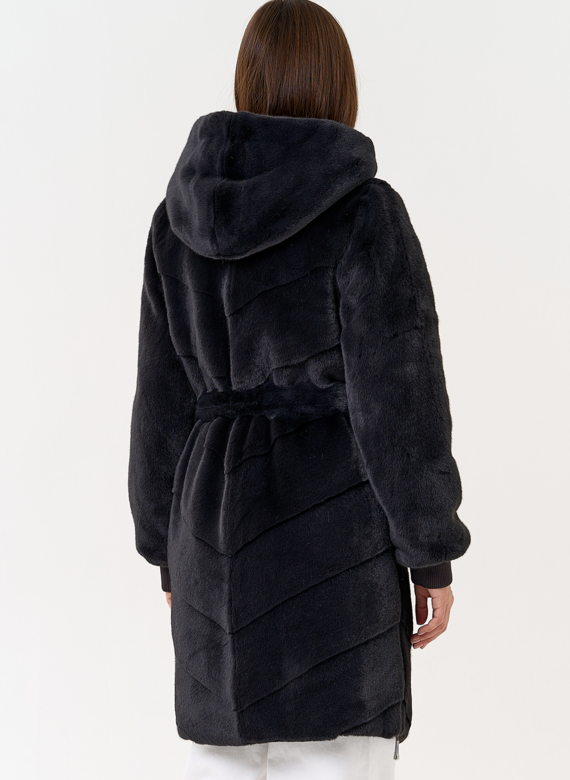 Женская шуба из эко меха с капюшоном