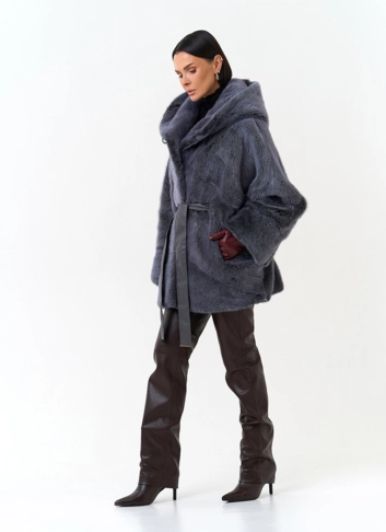 Женская норковая шуба с капюшоном фото