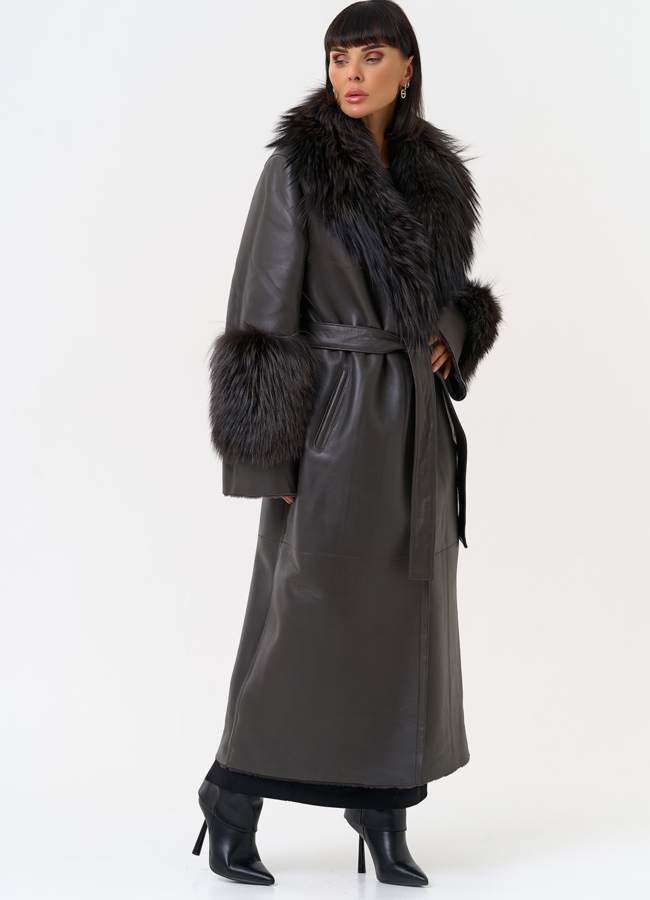 Женская натуральная дубленка с отделкой из меха лисы модель № 31610 универмаг малина