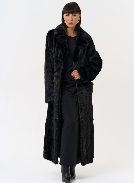 Длинная шуба из меха норки в черном цвете