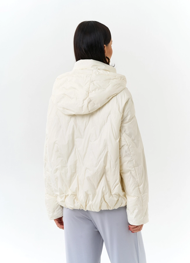 фото Женская куртка с капюшоном  модель № 32671